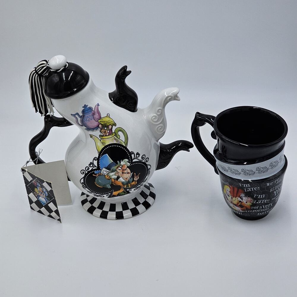 Alice in Wonderland Novelty Glazed Ceramic Teapot w/ Teacup Alice Mad Hatter